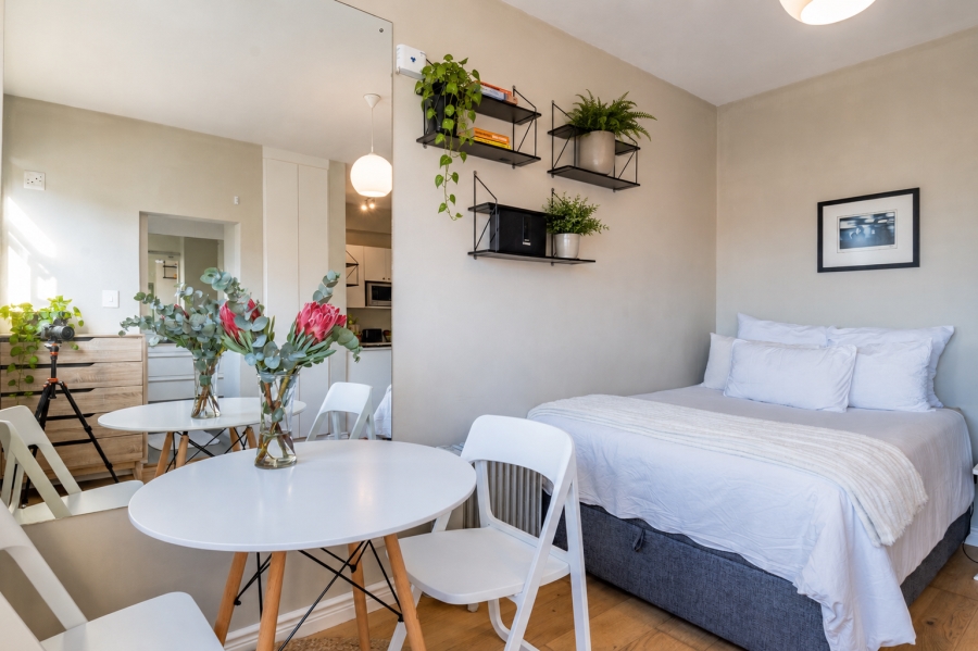 0 Bedroom Property for Sale in Sea Point Western Cape